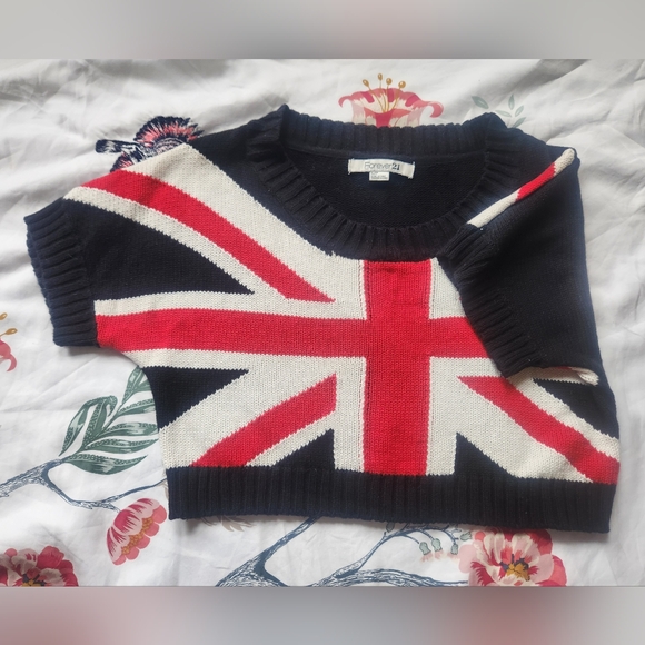 Forever21 Knit Crop Top - Picture 3 of 8